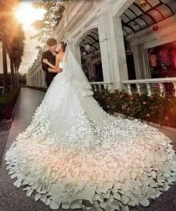 Qué tan larga debe ser la cola del vestido de novia